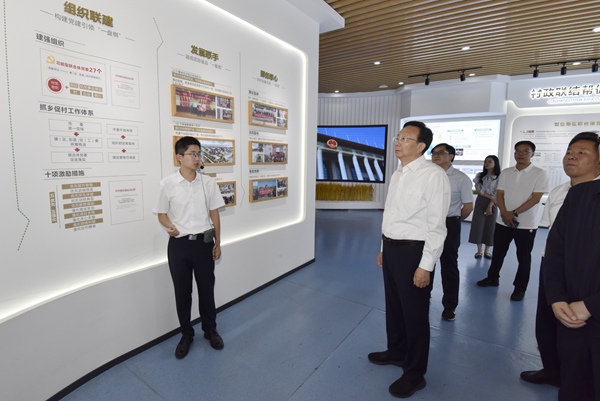 夏心旻赴鎮江開展上半年預算執行等情況調研